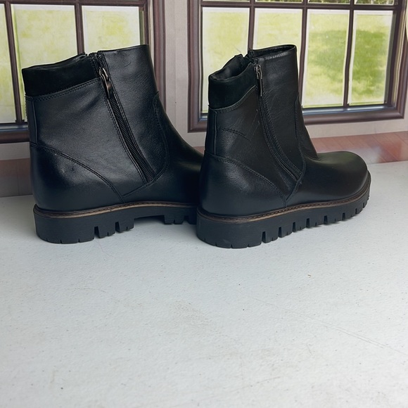 Black Platform Zip Up Boots - Picture 2 of 4